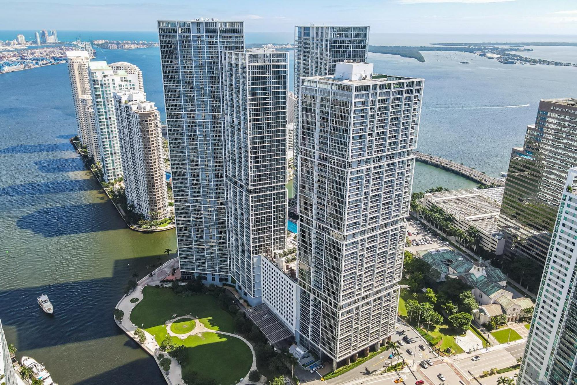 Luxurious Condo At Icon With Views Miami Exterior photo